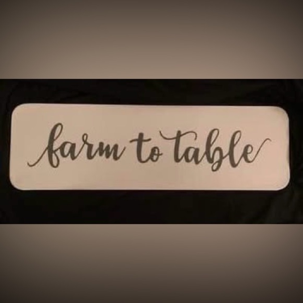 NWOT— Farm to Table Tin Wall Sign.